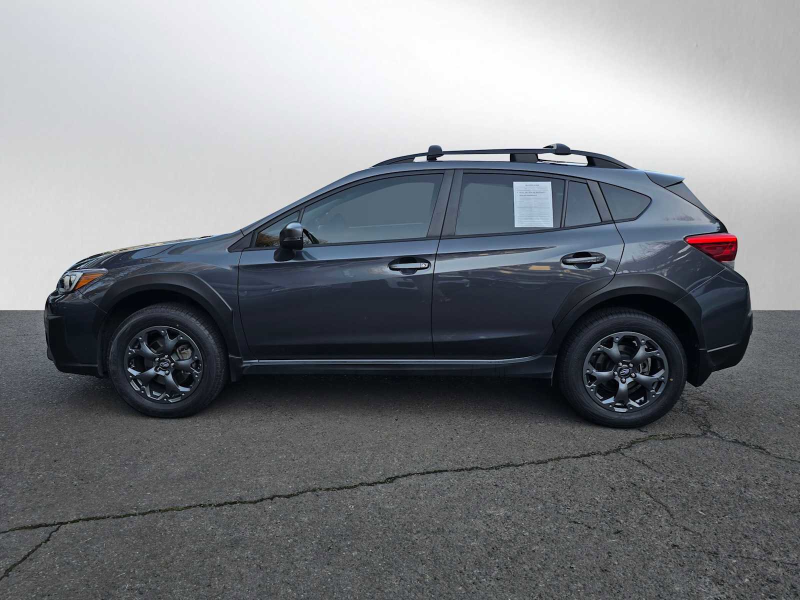 Used 2022 Subaru Crosstrek 2.5i Sport w/ Moonroof Package image 6