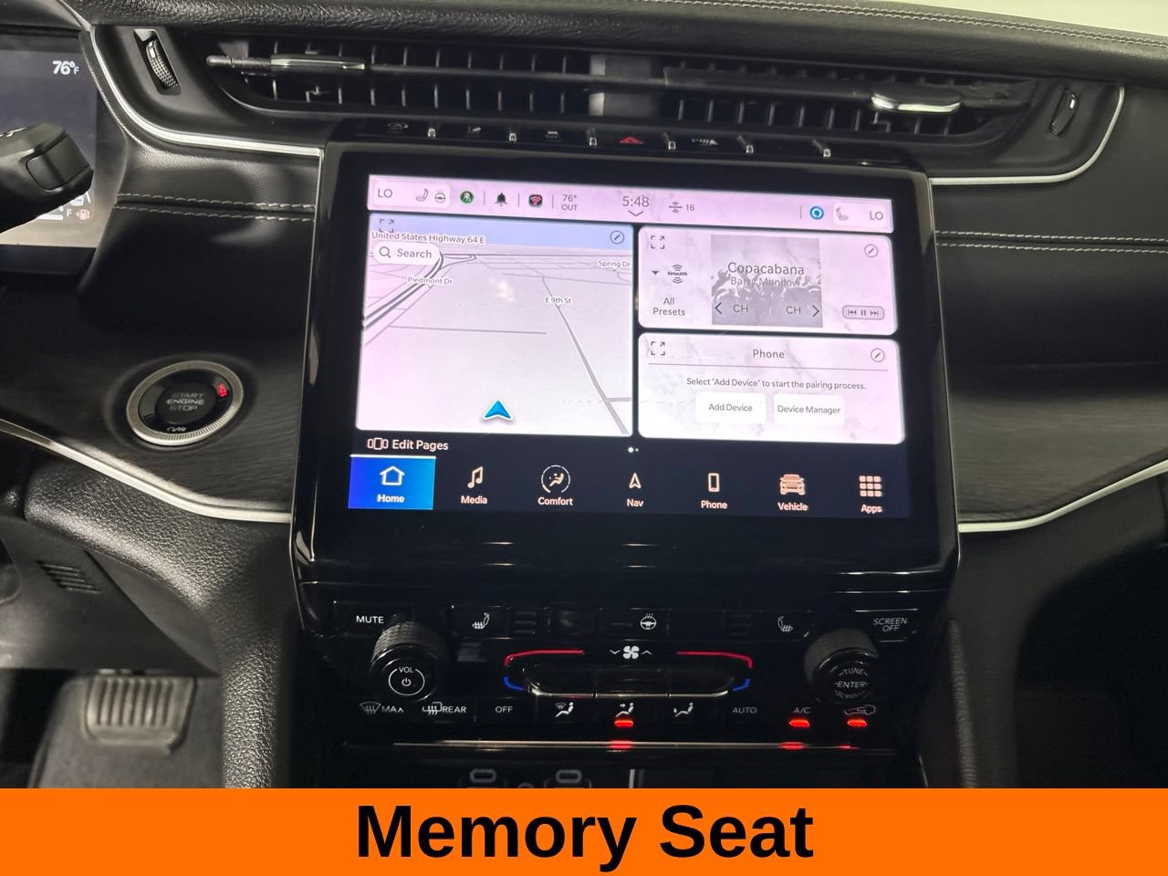 Used 2023 Jeep Grand Cherokee Limited AWD/4WD image 18