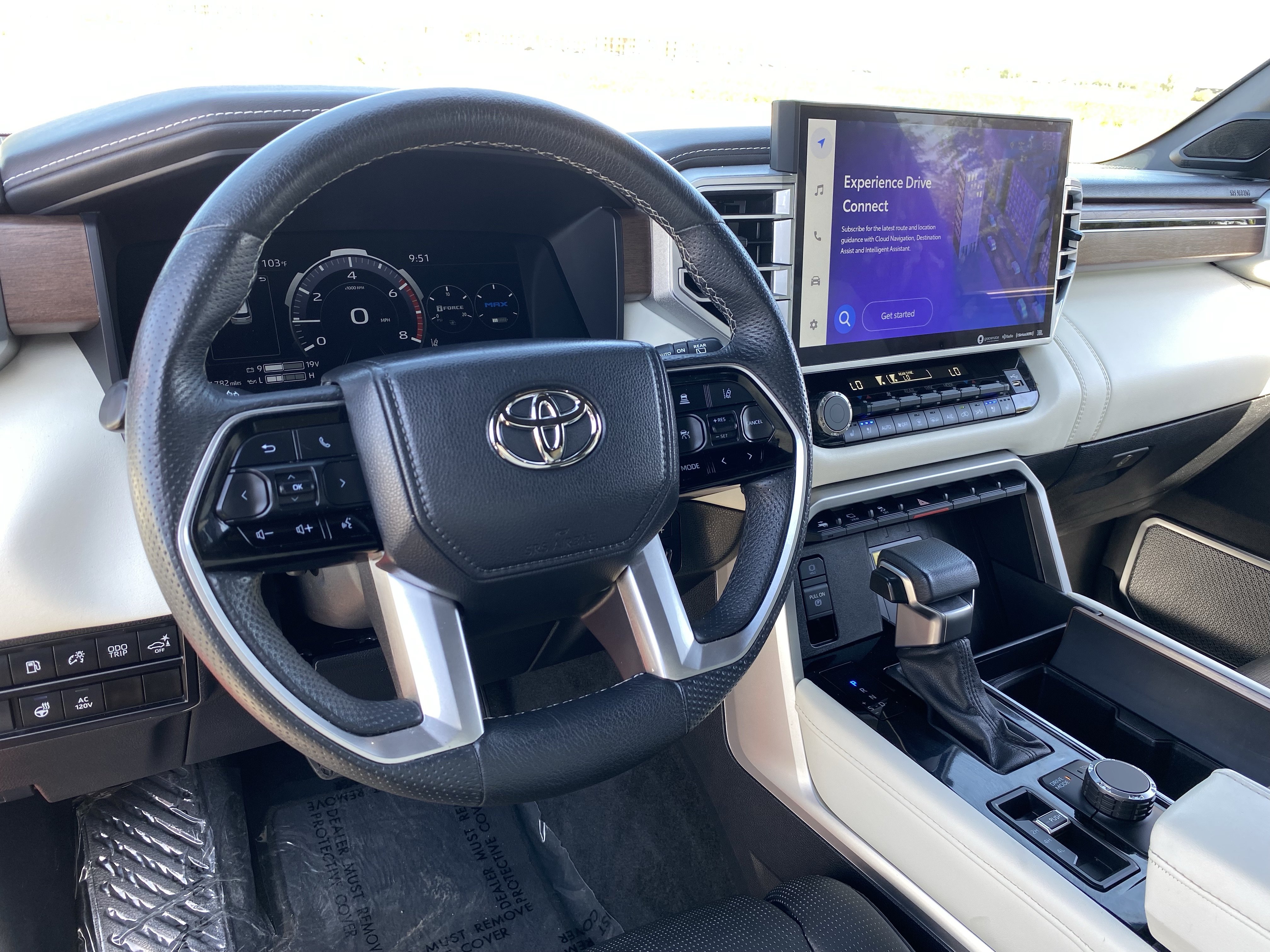 Used 2023 Toyota Sequoia Capstone AWD/4WD image 21