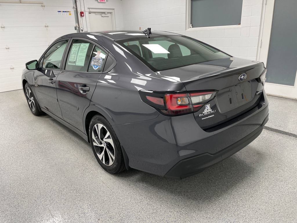 Used 2025 Subaru Legacy Premium AWD/4WD image 9