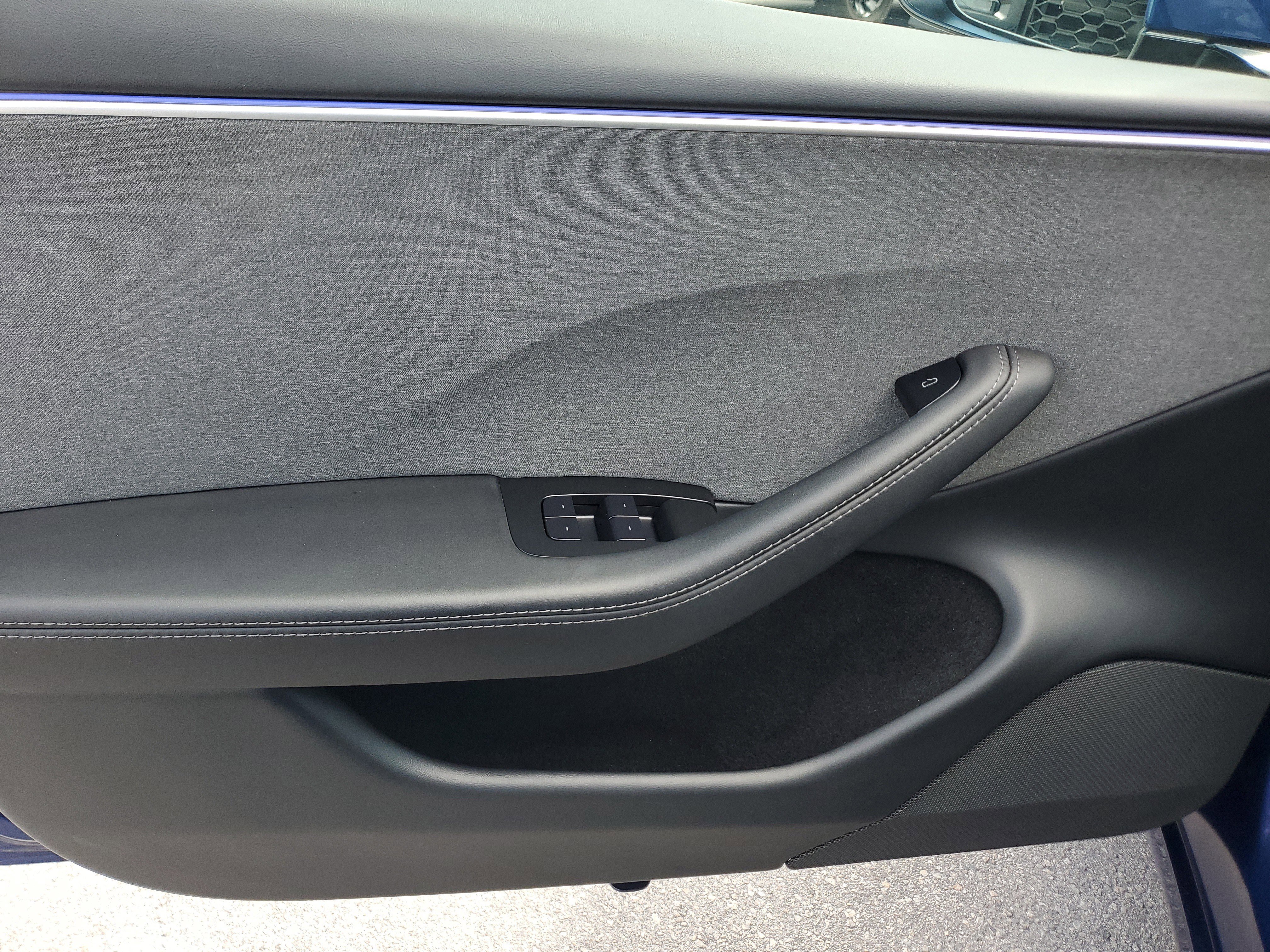 Used 2025 Tesla Model 3 Long Range RWD image 24