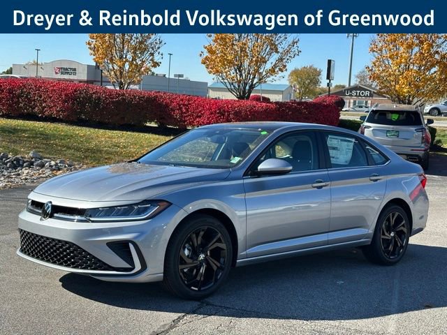 New 2026 Volkswagen Jetta SE image 3