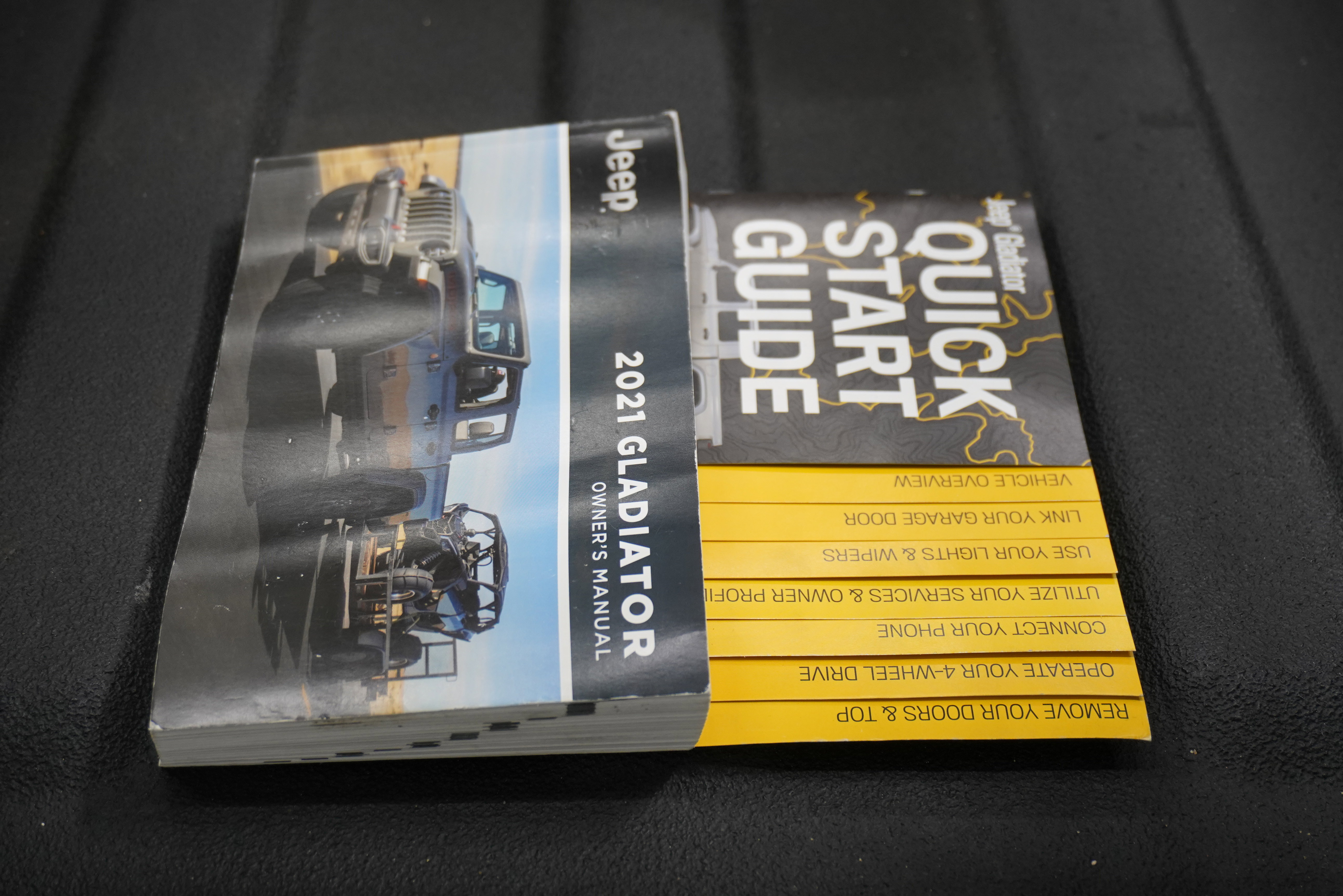 Used 2021 Jeep Gladiator Sport image 24