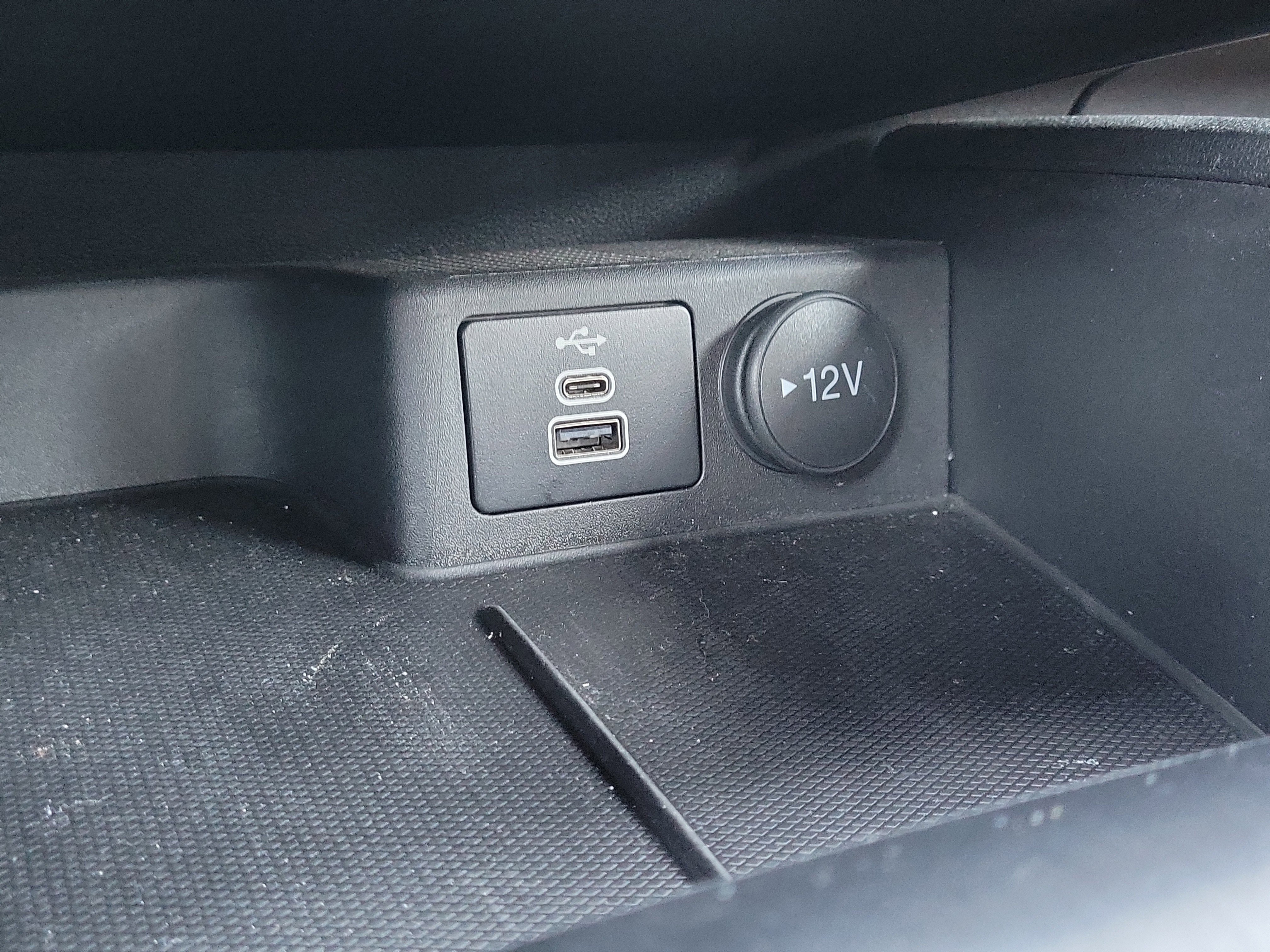 Used 2024 Ford Escape ST-Line w/ Tech Pack #1 image 21