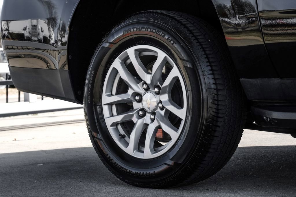 Used 2024 Chevrolet Suburban Premier image 61