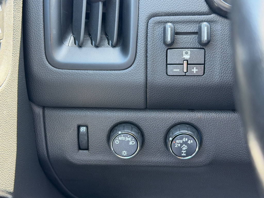 Used 2022 Chevrolet Colorado ZR2 AWD/4WD image 6