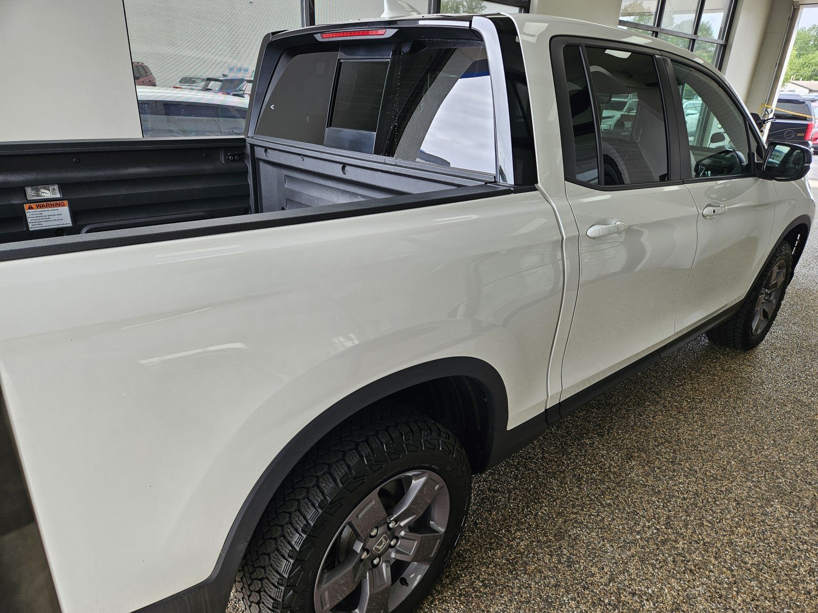 Used 2024 Honda Ridgeline TrailSport image 2