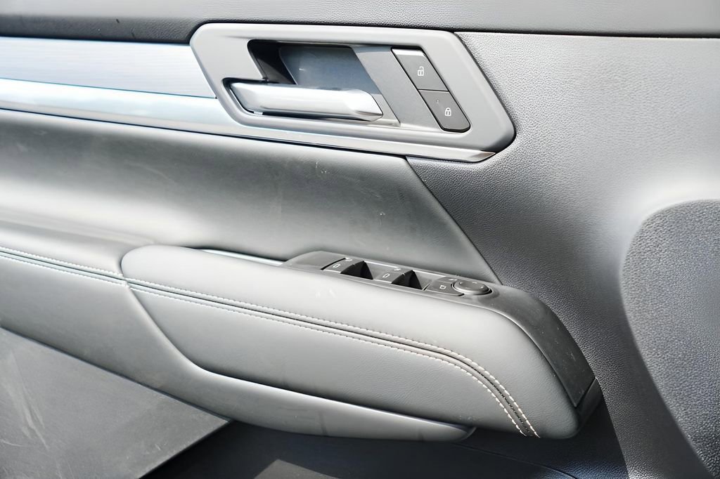 New 2026 GMC Terrain Elevation w/ Black Edition image 17