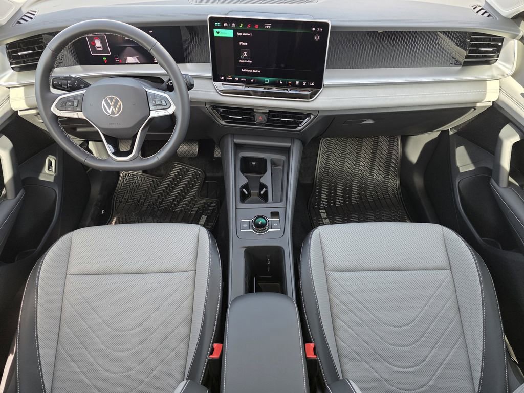 New 2026 Volkswagen Tiguan SE image 19