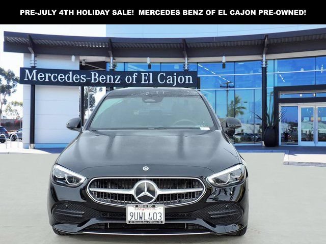 Used 2025 Mercedes-Benz C 300 4MATIC Sedan image 3