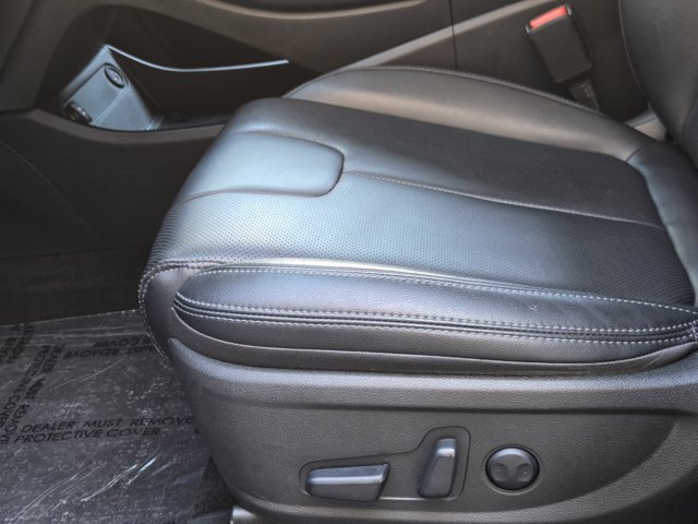 Used 2023 Hyundai Santa Fe SEL w/ Premium Package AWD/4WD image 25