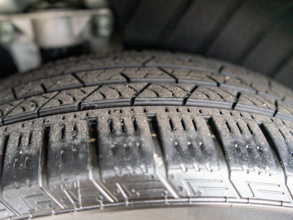 Certified 2023 Kia Sorento EX image 34