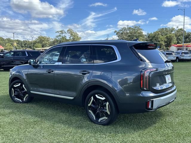 Used 2023 Kia Telluride EX image 15