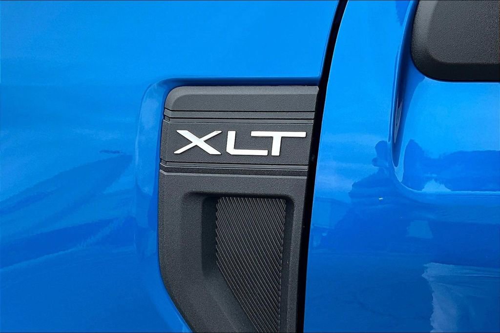 New 2026 Ford Maverick XLT image 9