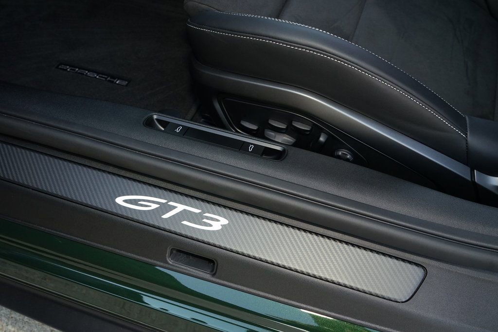 Used 2026 Porsche 911 GT3 image 30