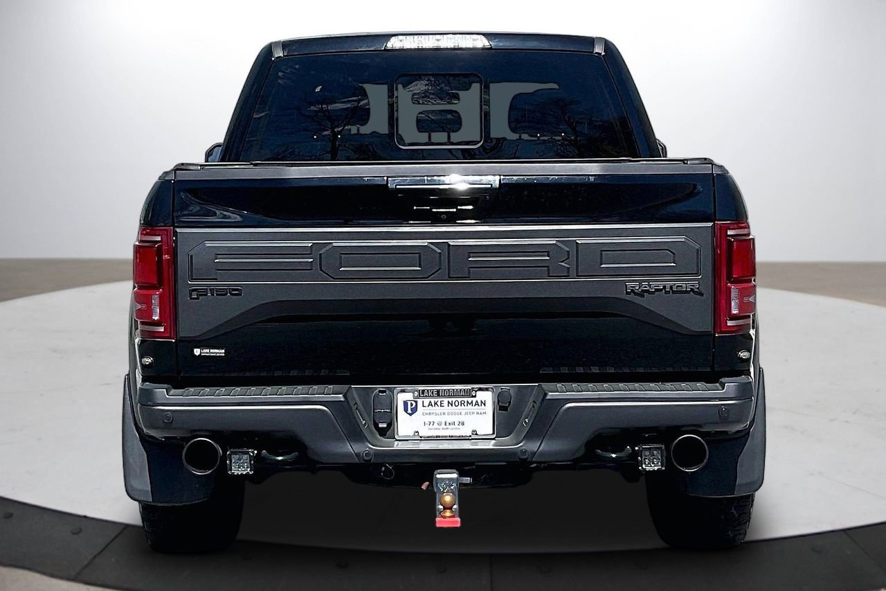 Used 2018 Ford F150 Raptor w/ Equipment Group 802A Luxury image 8