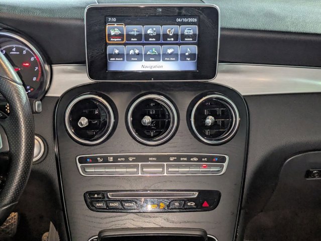 Used 2019 Mercedes-Benz GLC 300 4MATIC image 14