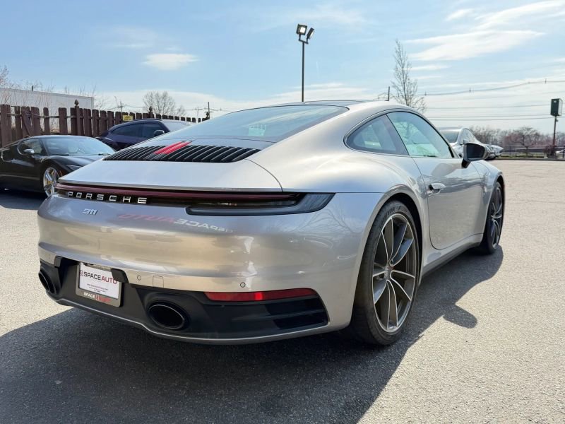 Used 2020 Porsche 911 Carrera S image 5