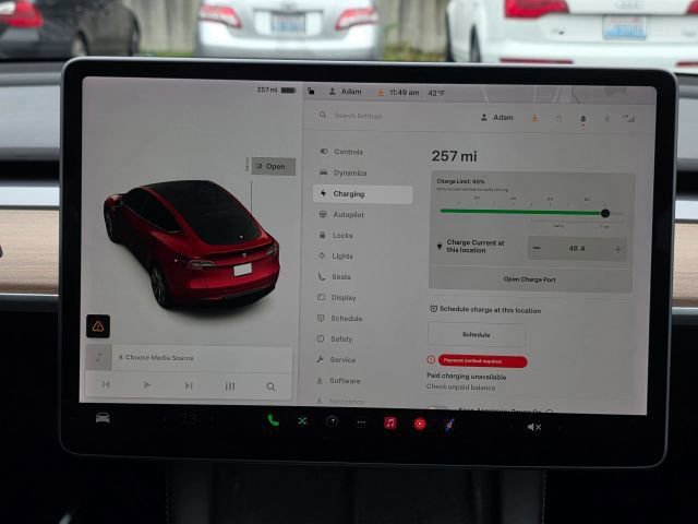 Used 2021 Tesla Model Y Long Range image 34