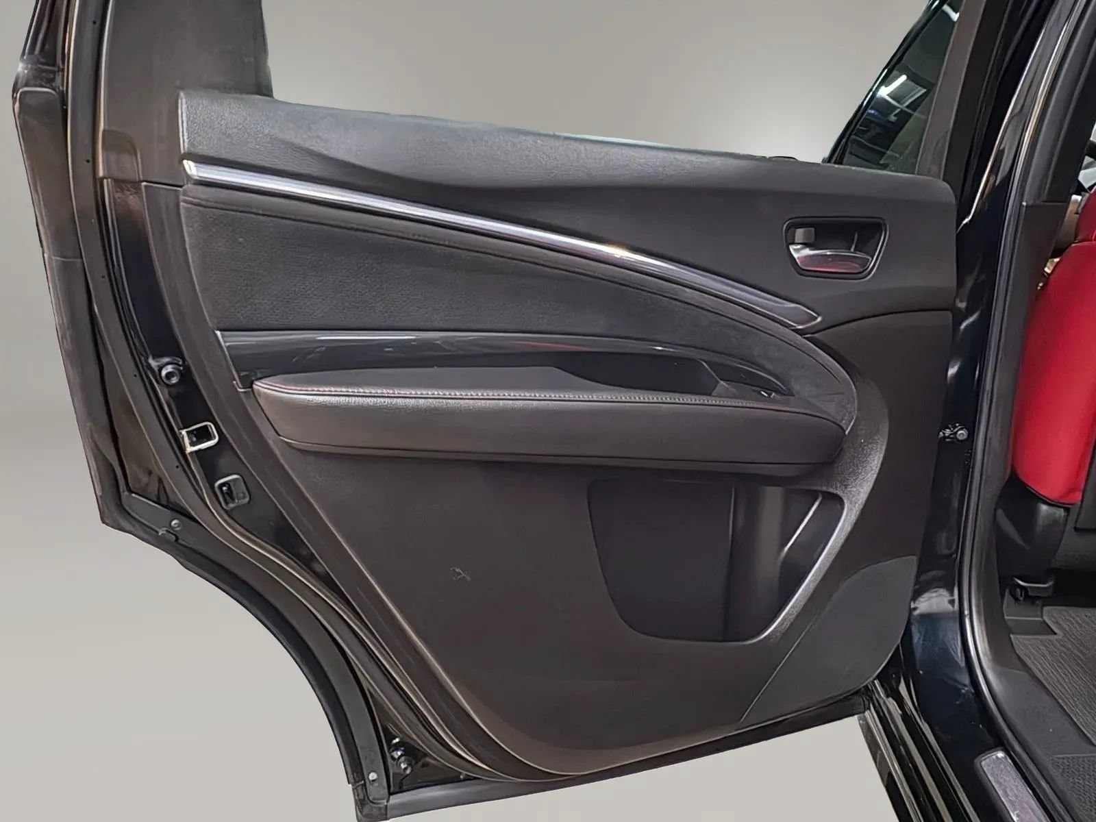 Used 2020 Acura MDX A-Spec AWD/4WD image 32