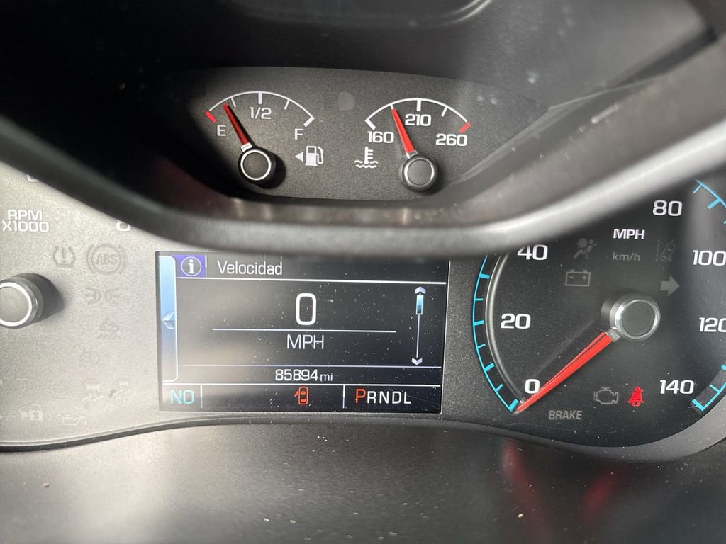 Used 2017 GMC Canyon SLT w/ Driver Alert Package image 18