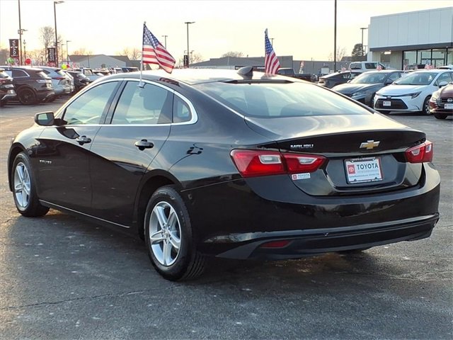 Used 2023 Chevrolet Malibu LS image 5