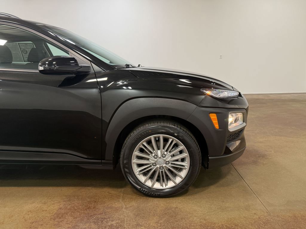 Used 2021 Hyundai Kona SEL Plus AWD/4WD image 31