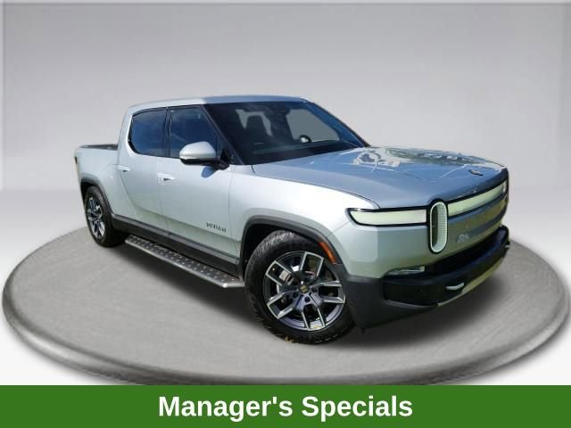 Used 2023 Rivian R1T Adventure image 2