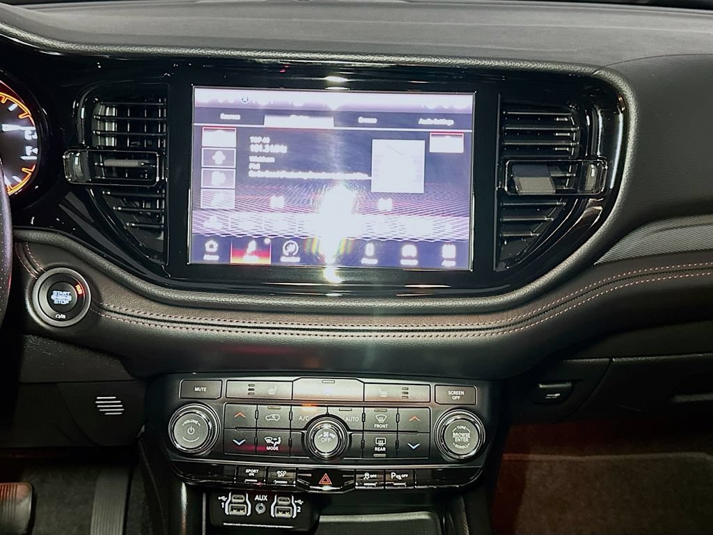 Certified 2022 Dodge Durango R/T AWD/4WD image 11