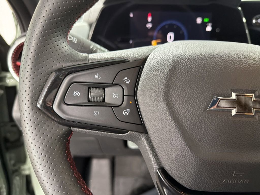 Certified 2024 Chevrolet Trax RS w/ Driver Confidence Package image 30