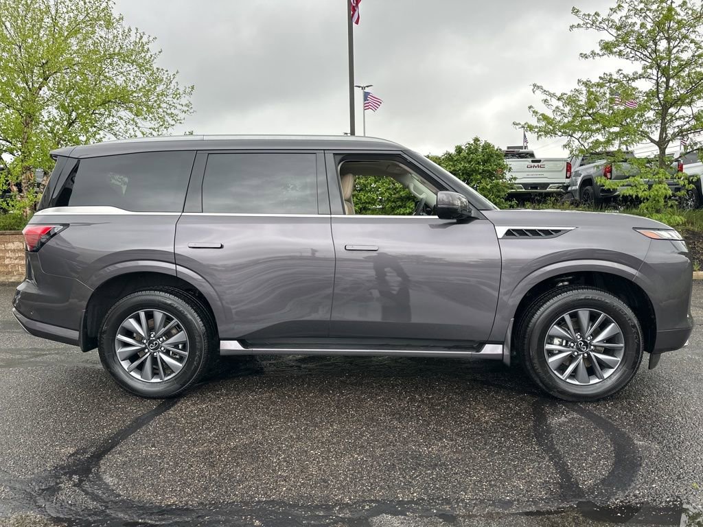 Certified 2026 INFINITI QX80 Pure w/ Cargo Package AWD/4WD image 15