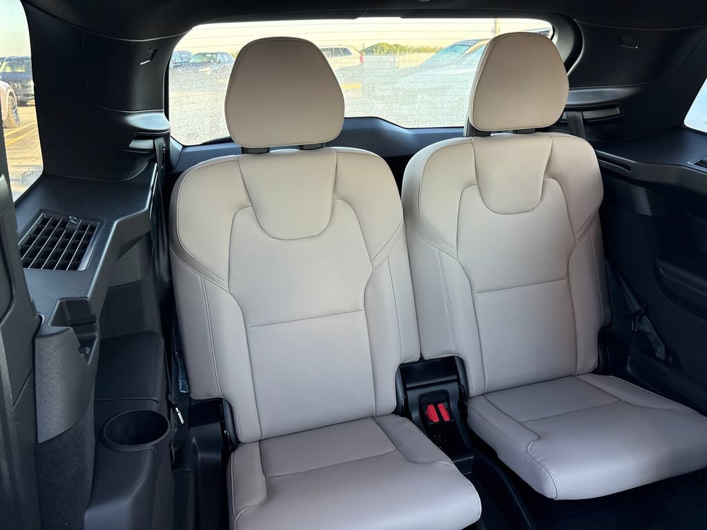 New 2026 Volvo XC90 B6 Plus AWD/4WD image 18