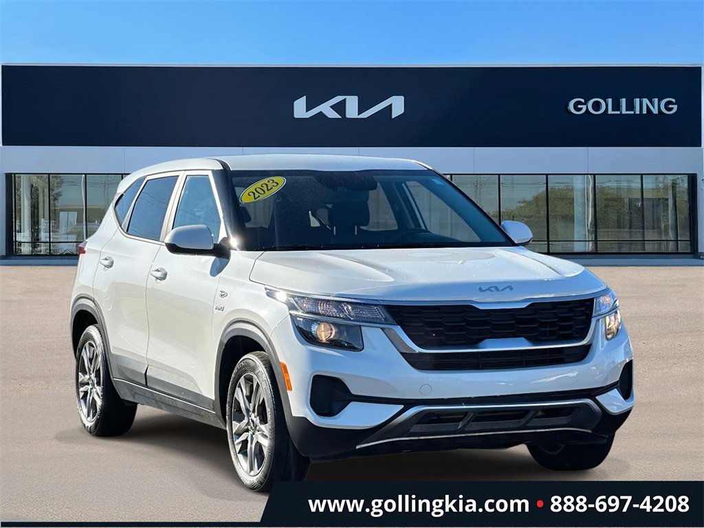 Certified 2023 Kia Seltos LX image 1
