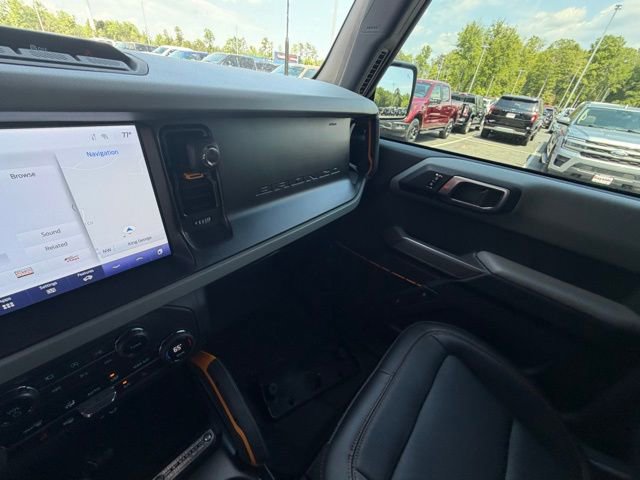 Used 2023 Ford Bronco Badlands w/ Sasquatch Package AWD/4WD image 32