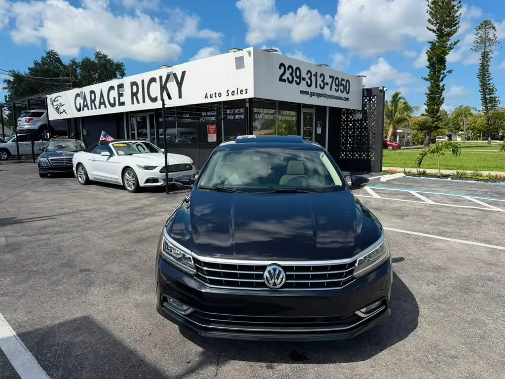 Used 2018 Volkswagen Passat 2.0T SE FWD image 2
