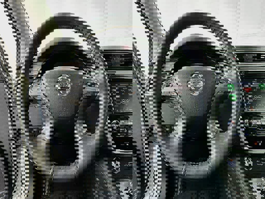 Used 2020 Nissan Murano Platinum AWD/4WD image 16