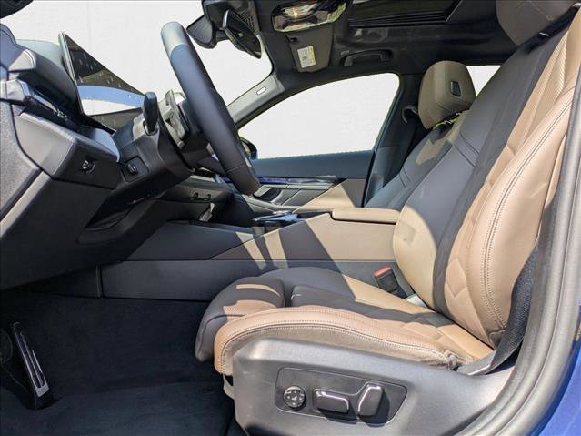 Used 2026 BMW i5 eDrive40 w/ M Sport Package image 4