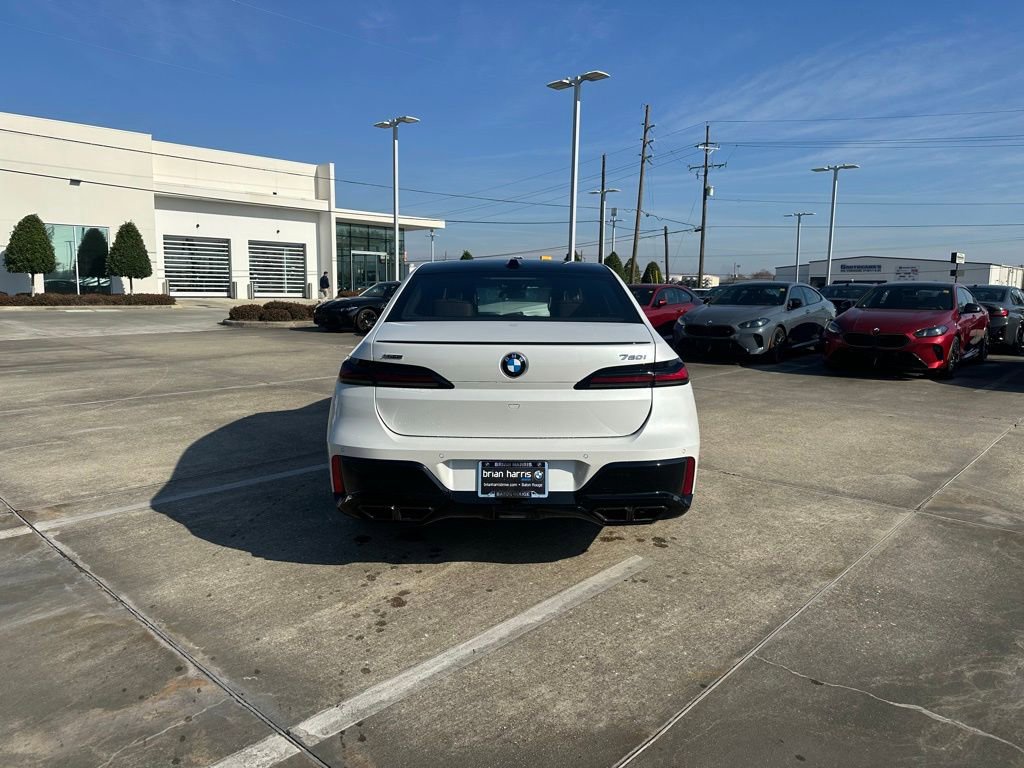 Certified 2025 BMW 760i xDrive w/ Luxury Rear Seating Package image 8