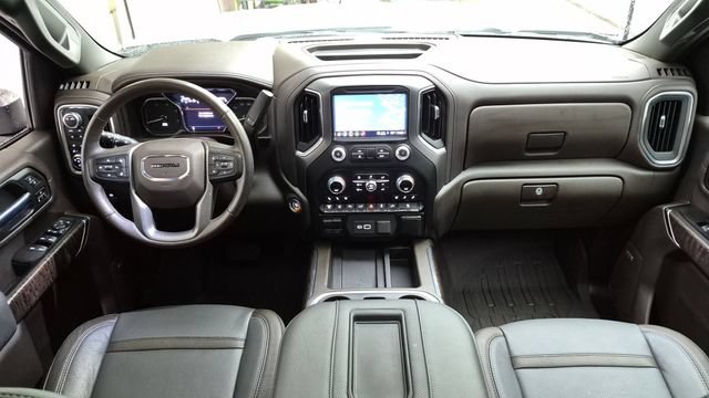 Used 2022 GMC Sierra 3500 Denali w/ Denali Ultimate Package AWD/4WD image 28