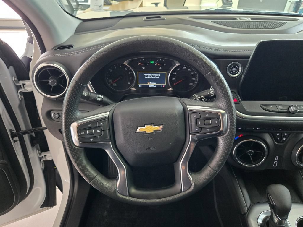 Used 2024 Chevrolet Blazer LT w/ Convenience Package AWD/4WD image 35