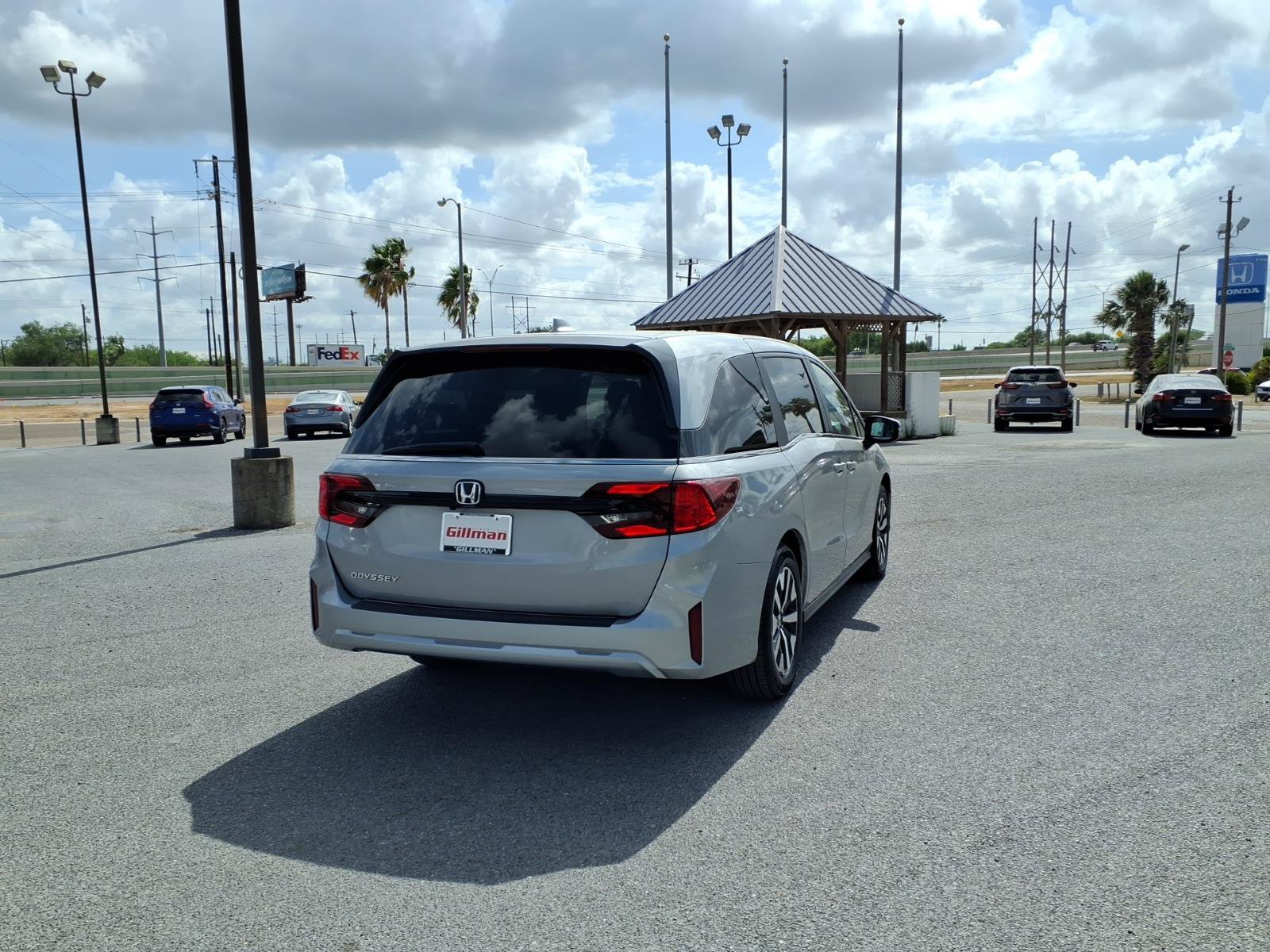 Used 2025 Honda Odyssey EX-L image 8