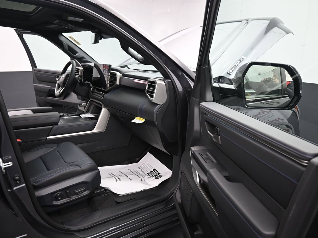 New 2026 Toyota Sequoia Platinum image 18