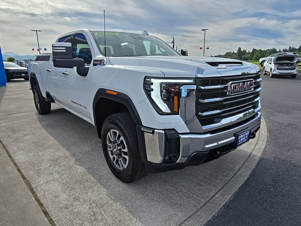 Used 2024 GMC Sierra 3500 SLT w/ X31 Off-Road Package image 8