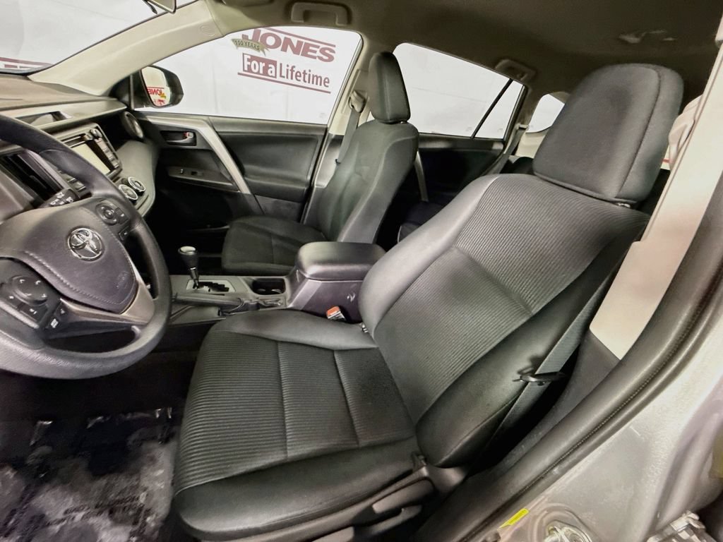 Used 2017 Toyota RAV4 LE w/ All Weather Liner Package AWD/4WD image 25