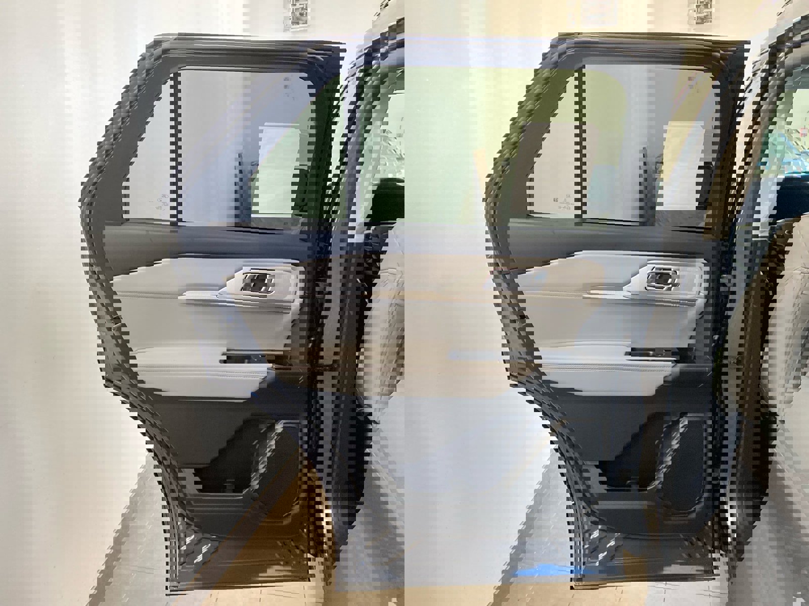 New 2026 Ford Explorer Active image 10