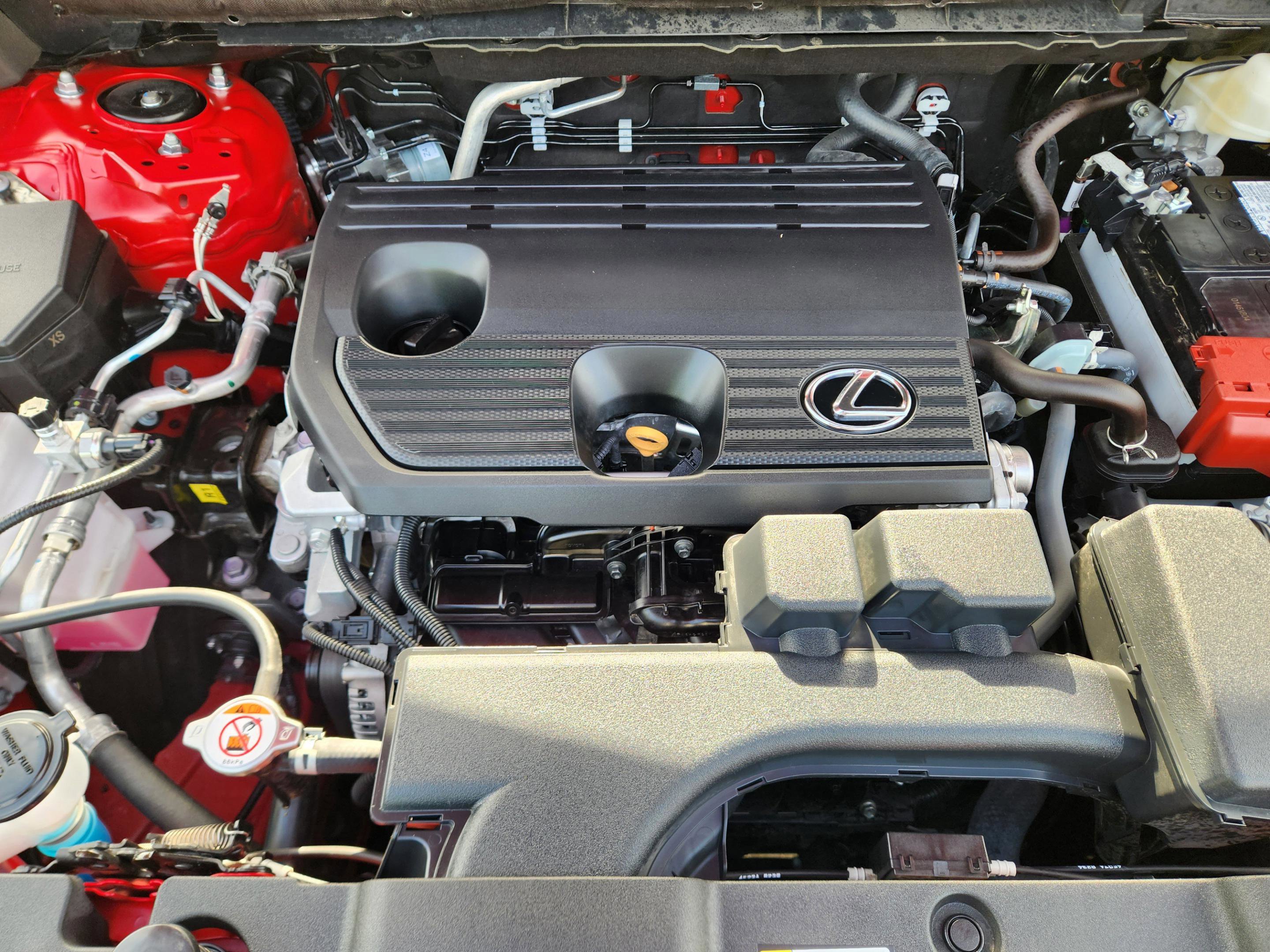 Used 2025 Lexus NX 250 FWD w/ Towing Package (2000 Lbs) image 38