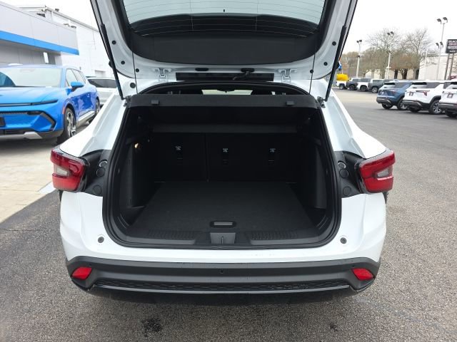 New 2026 Chevrolet Trax RS w/ Driver Confidence Package FWD image 31