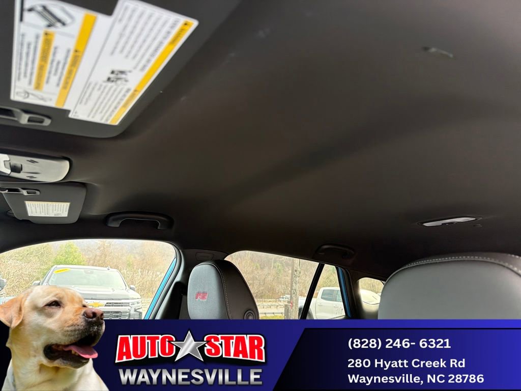 New 2025 Chevrolet Trax RS w/ Driver Confidence Package image 21