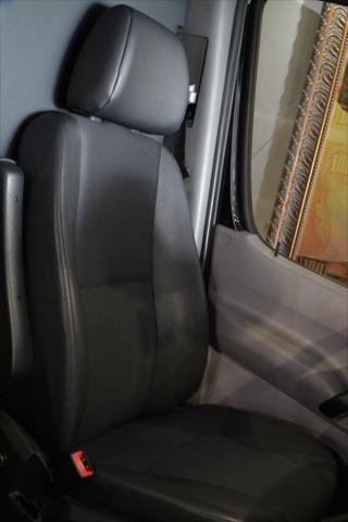 Used 2018 Mercedes-Benz Sprinter 2500 image 16