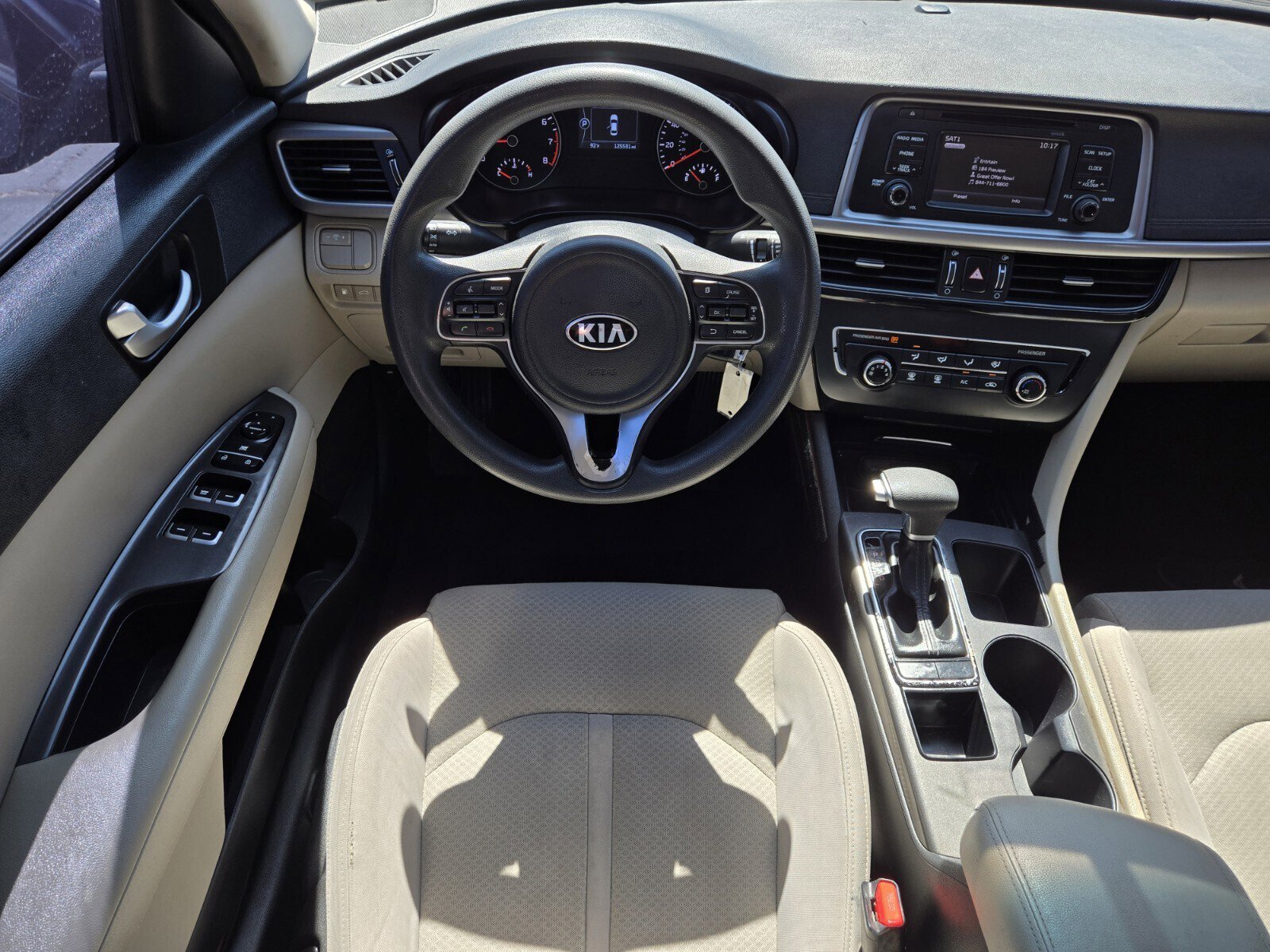 Used 2016 Kia Optima LX FWD image 9